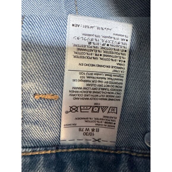 Gap Girlfriend Short Light Wash Denim Womens 10 Casual Summer Square Pocket Cuff - Picture 3 of 7